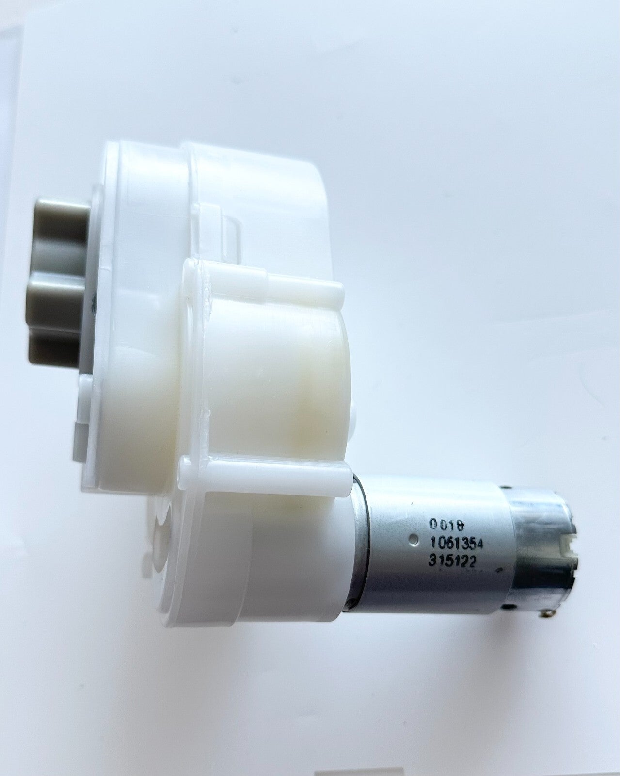 12V Motor and Gearbox Assembly for Children's Ride-On Peg Perego Car
