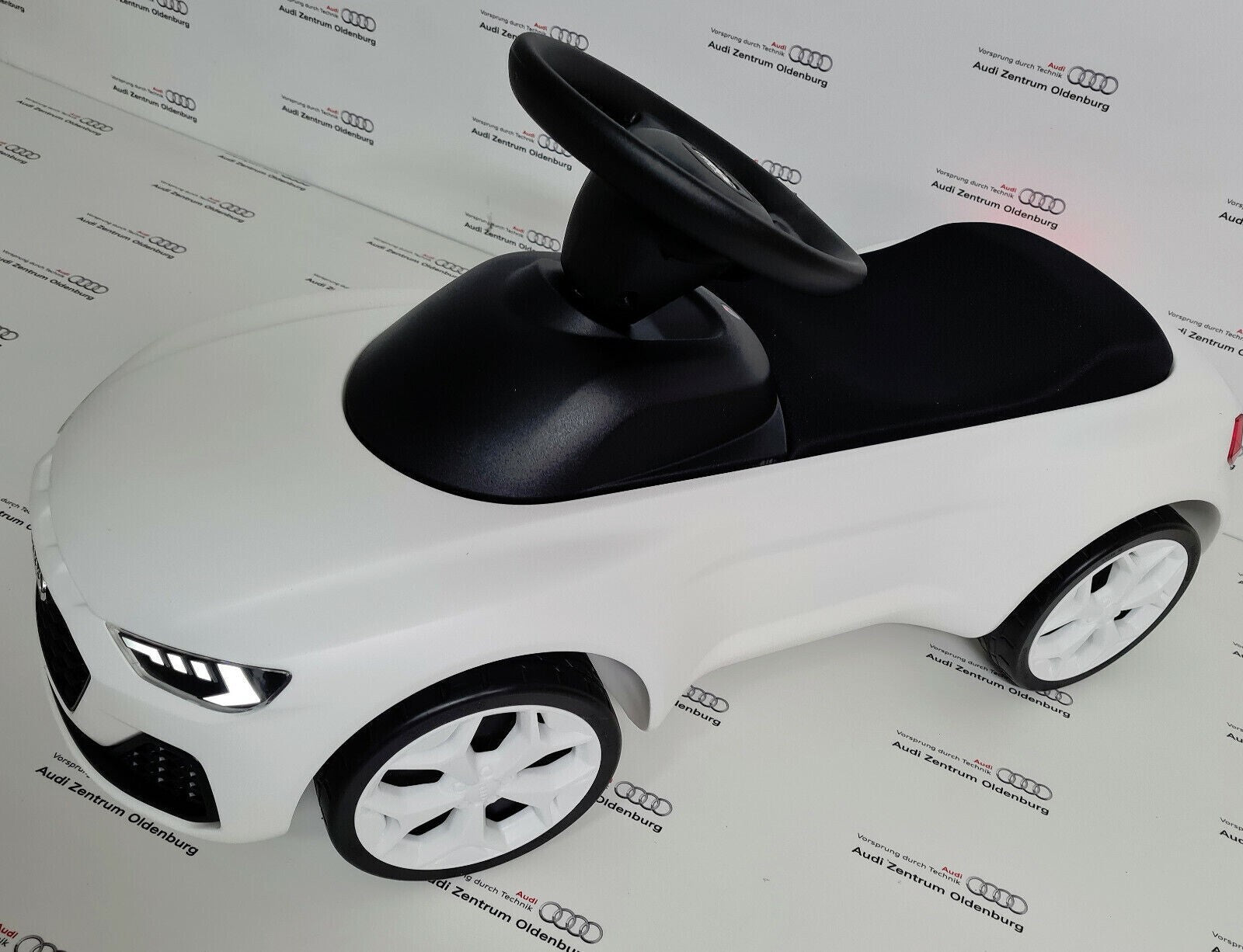 Audi Junior Quattro Pikes Peak Model with Sound Features