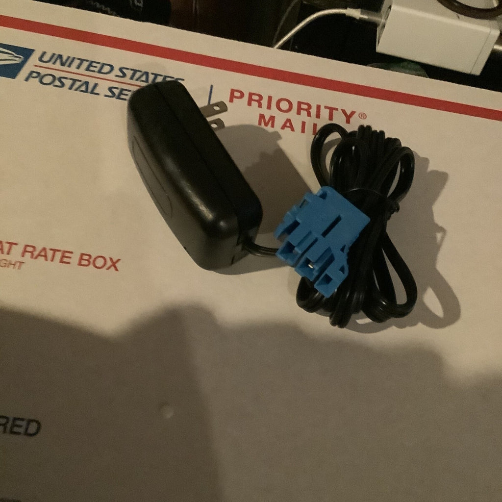 12 Volt Battery Charger Peg Perego Tractor John Deere Gator Polaris New None