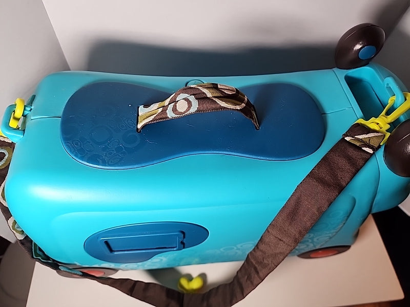 Woofer On The Gogo Ride-On Toy with Carry-On Storage for Toddlers Magic Cars 5