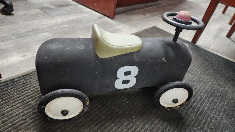 Kids Black Ride-On Car for Ages 1 to 3 Years Magic Cars 3