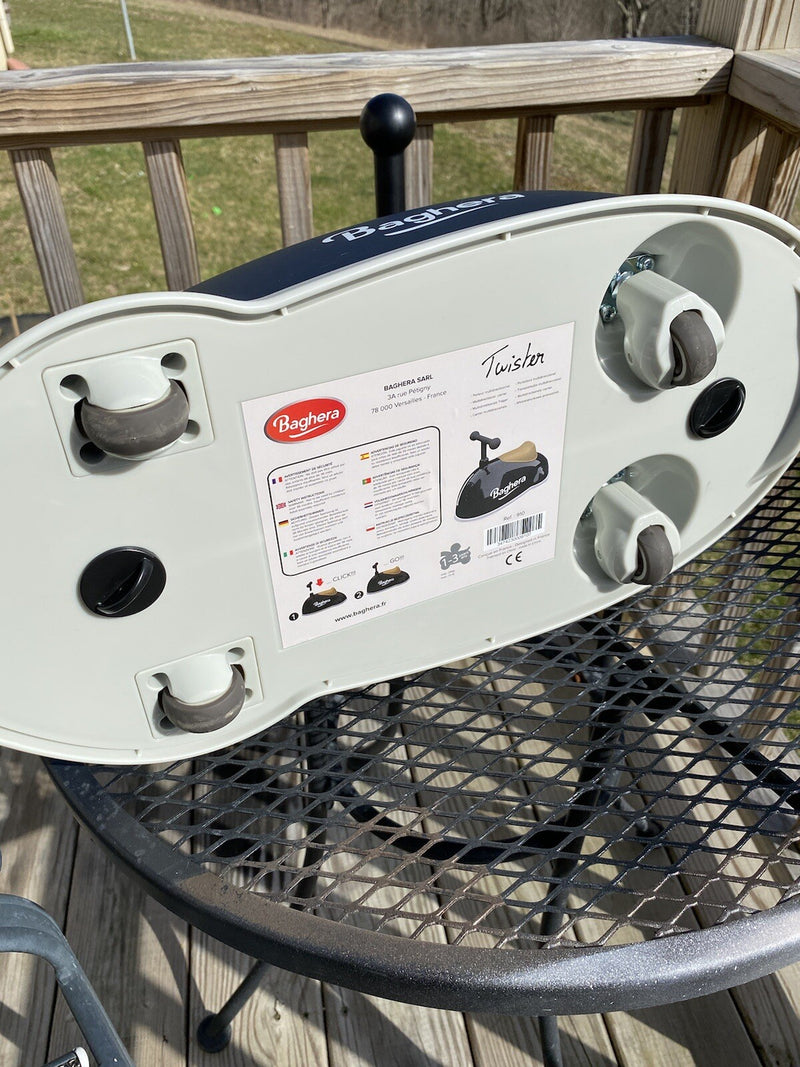 Twister Ride-On Car for Children, Indoor and Outdoor Use Magic Cars 4