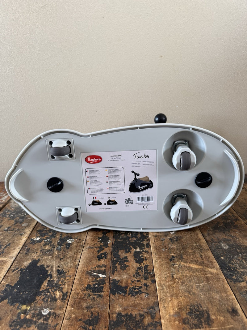 Baghera Twister Toddler Ride-On Car Indoor and Outdoor Ages 1-3 Magic Cars 10