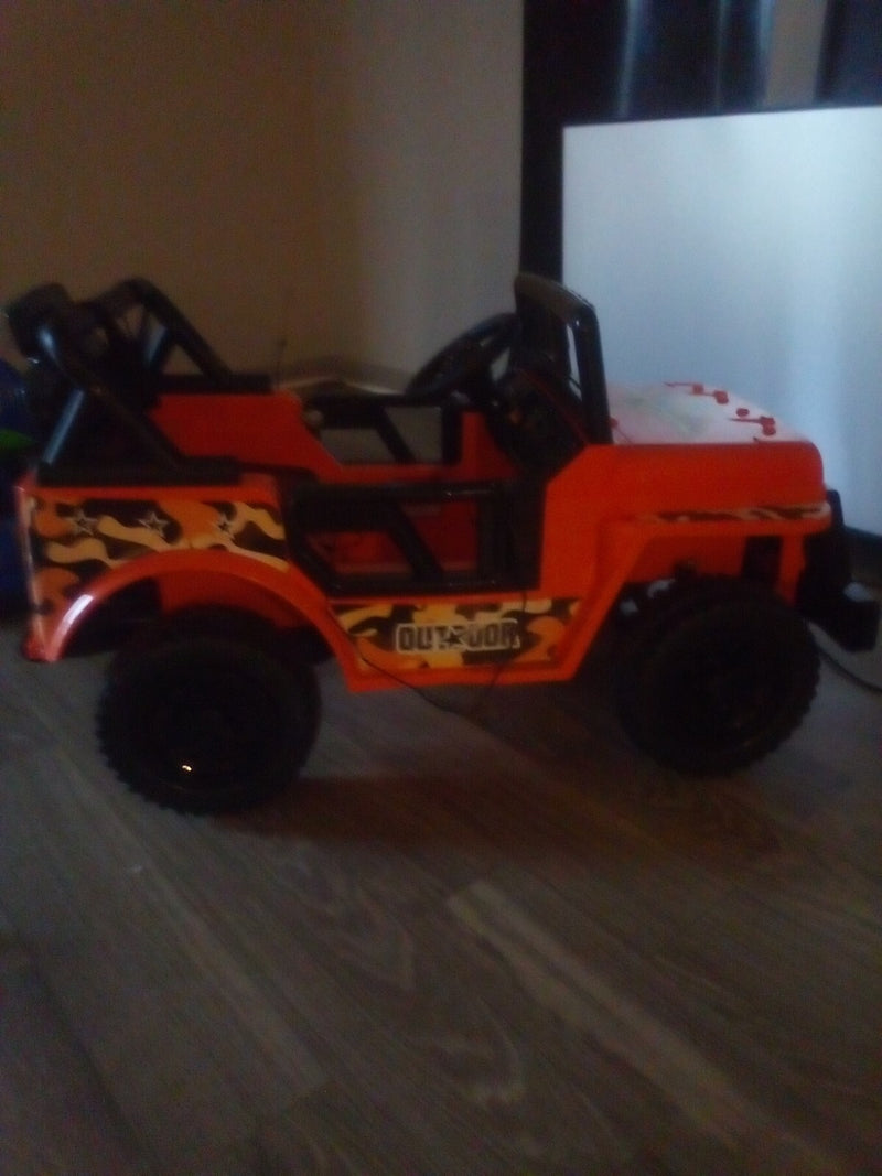 Battery-Powered Ride-On Jeep for Kids Magic Cars 0