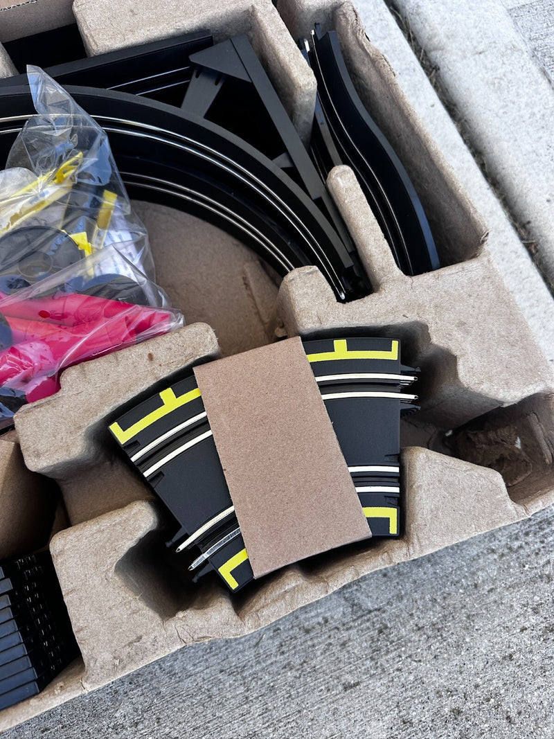 Electric-Powered Road Racing Toy Set with Big Loop Chaser Magic Cars 2