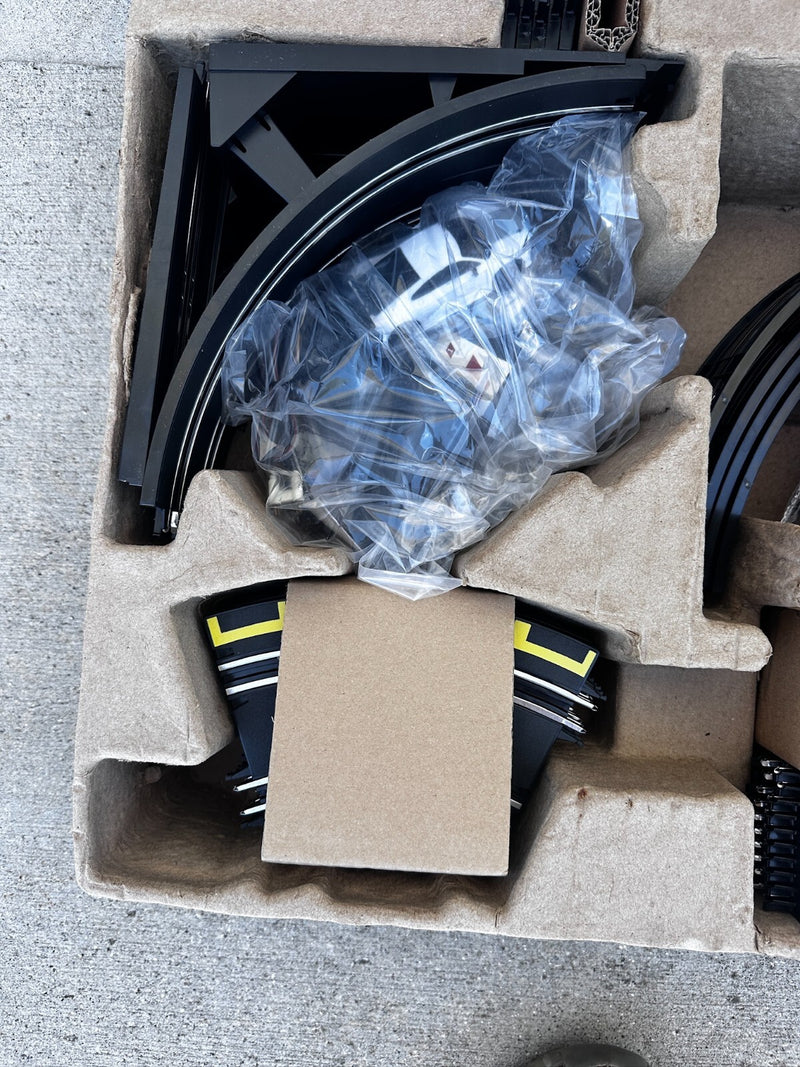 Electric-Powered Road Racing Toy Set with Big Loop Chaser Magic Cars 6