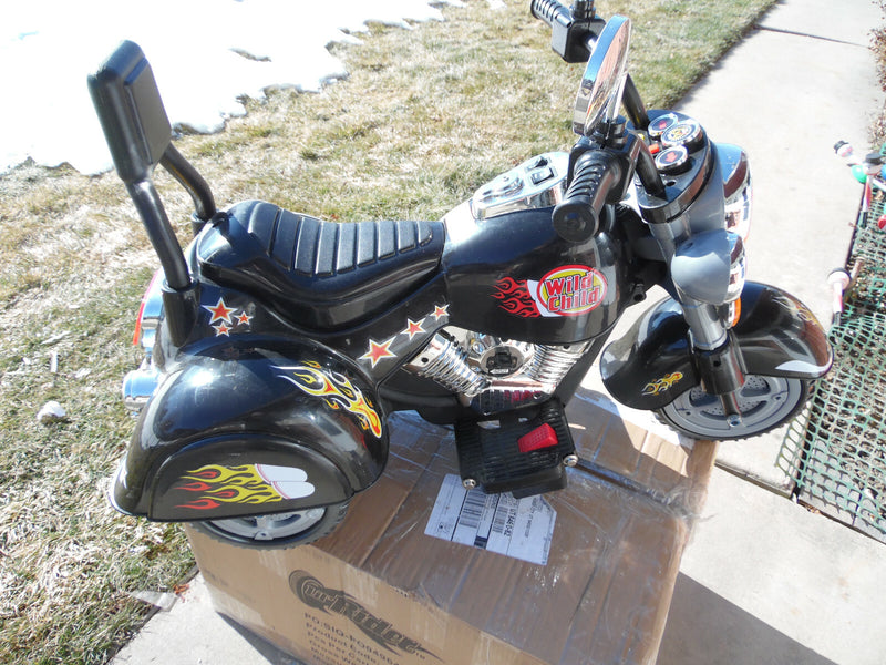 Black Battery-Powered Three-Wheel Ride-On Toy for Ages 2–5 Years Magic Cars 0