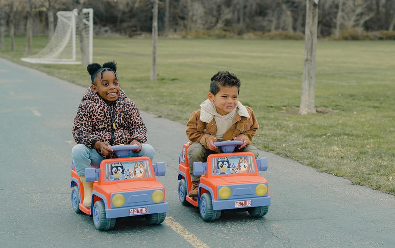 6V Electric Ride-On Car for Toddlers with Interactive Sound Features Magic Cars 5