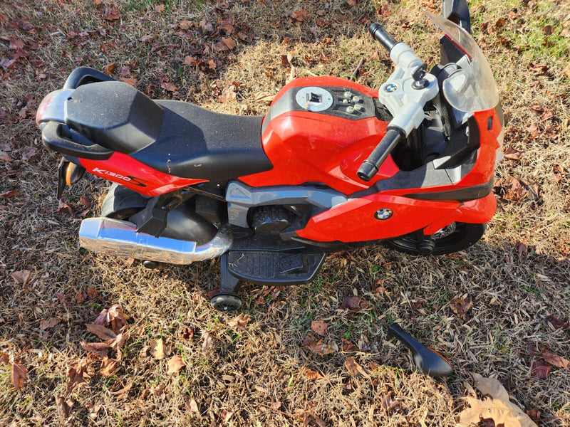 Licensed BMW 6V Electric Ride-On Motorcycle for Kids with 3 Wheels and Music – Red Magic Cars 3