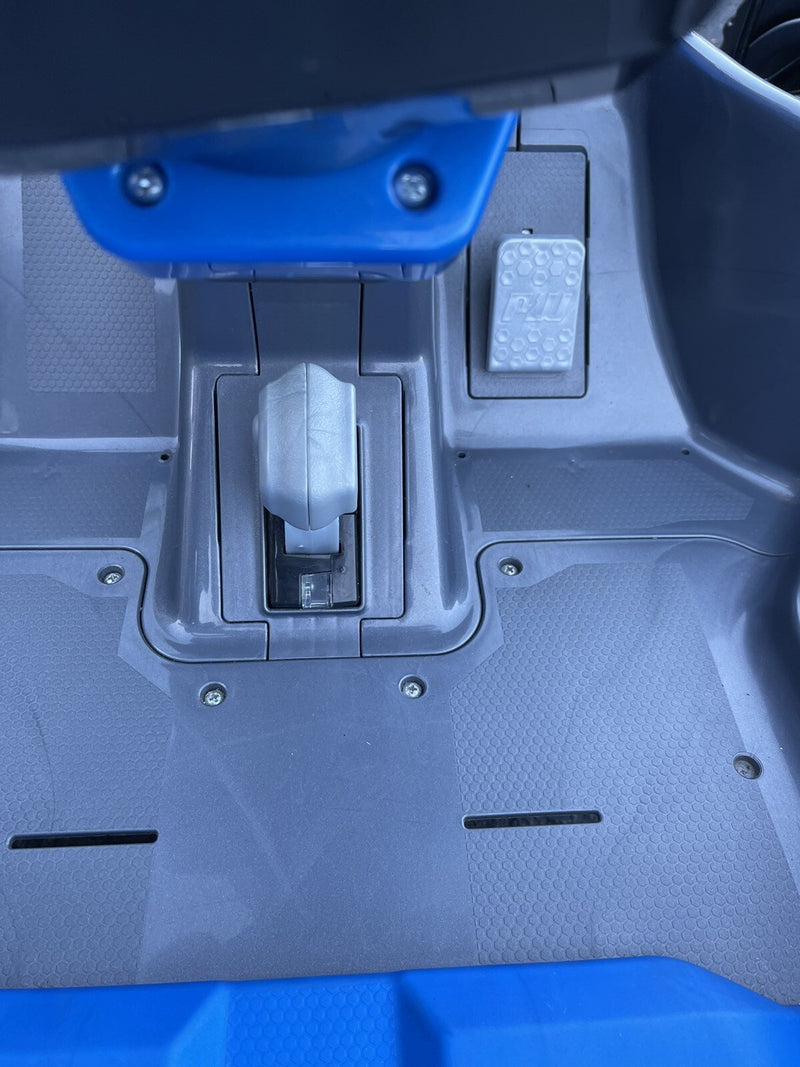 Blue Power Boomerang with Wheels in Excellent Condition Magic Cars 2