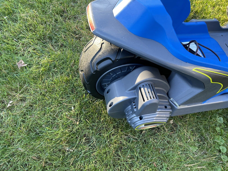 Blue Power Boomerang with Wheels in Excellent Condition Magic Cars 8