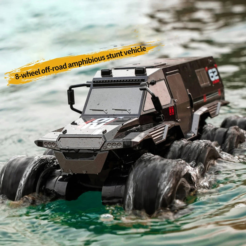 Waterproof 8-Wheel 2.4G Remote Control Armored Car M6B8 Magic Cars 4