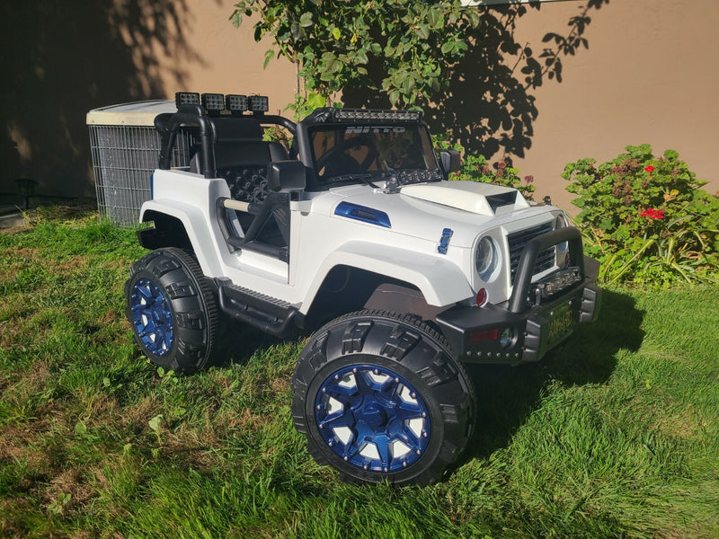 Kids Ride-On Jeep with Remote Control and Music Features Magic Cars 1