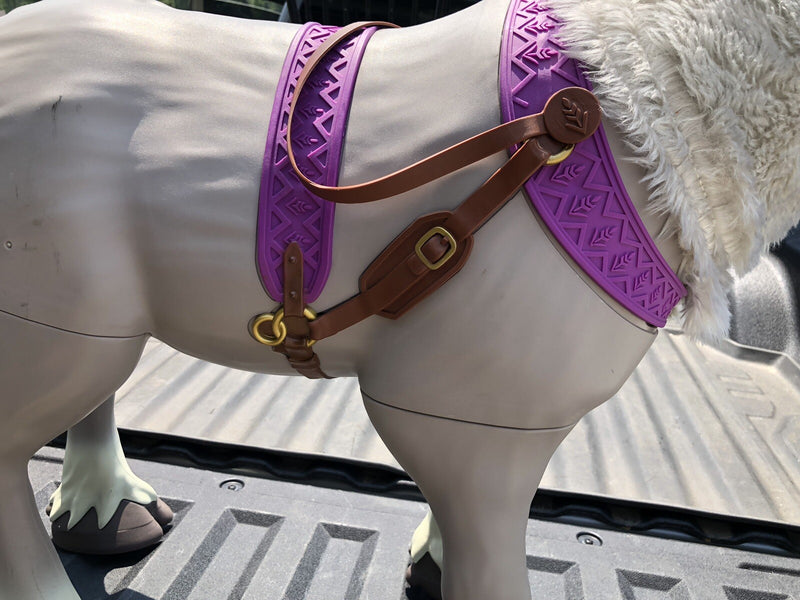 Frozen 2 My Size Playdate Sven Reindeer Ride-On Toy with Sounds and Carrot Accessory Magic Cars 6