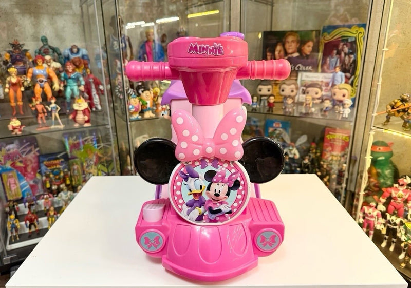 Junior Minnie Mouse Train Set with Tracks and 6-Volt Battery Magic Cars 0