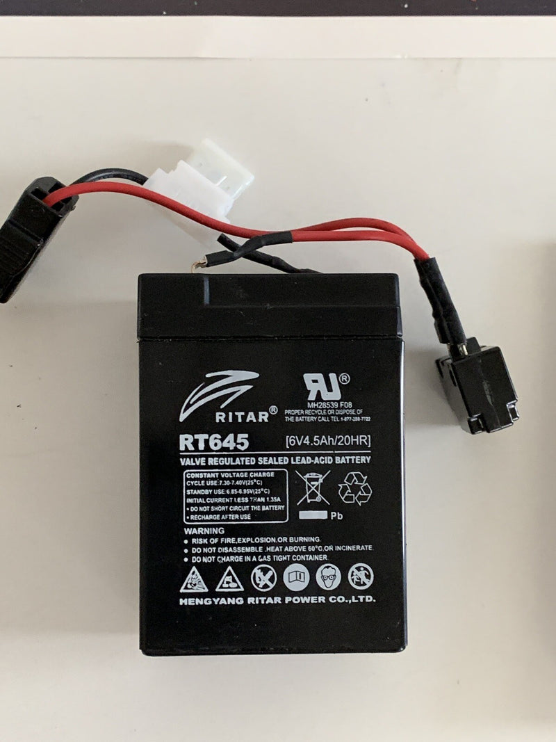 Junior Minnie Mouse Train Set with Tracks 6V Battery Powered (Charger Not Included) Magic Cars 21