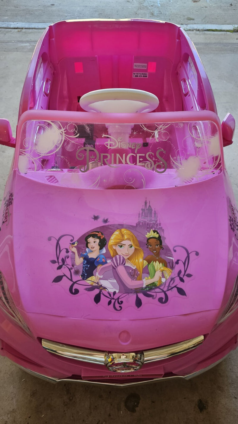 Princess-themed Mercedes-Benz Toy Car Inspired by Disney Characters Magic Cars 0