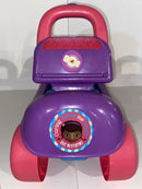 Doc McStuffins 2-in-1 Musical Ride-On Wagon with Doll and Figures Set Magic Cars 2