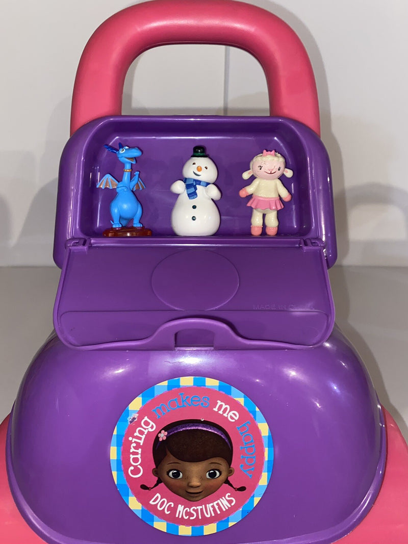 Doc McStuffins 2-in-1 Musical Ride-On Wagon with Doll and Figures Set Magic Cars 4