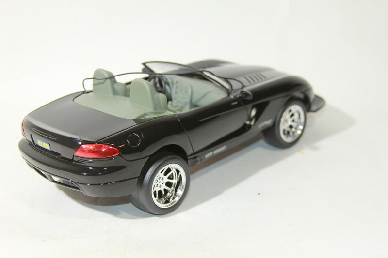 6.0V Black Dodge Viper SRT10 Platinum Remote Control Car Magic Cars 4