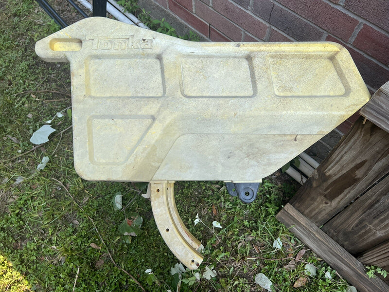 12V Ride-On Dump Truck Toy with Functional Bed for Kids Magic Cars 1