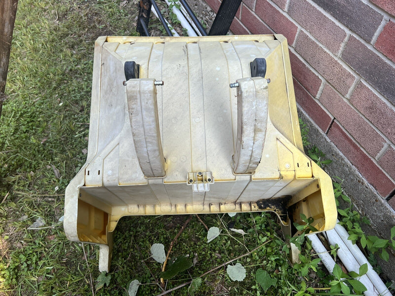 12V Ride-On Dump Truck Toy with Functional Bed for Kids Magic Cars 2