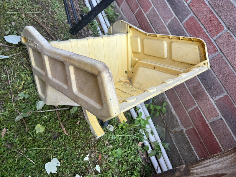 12V Ride-On Dump Truck Toy with Functional Bed for Kids Magic Cars Variant 0