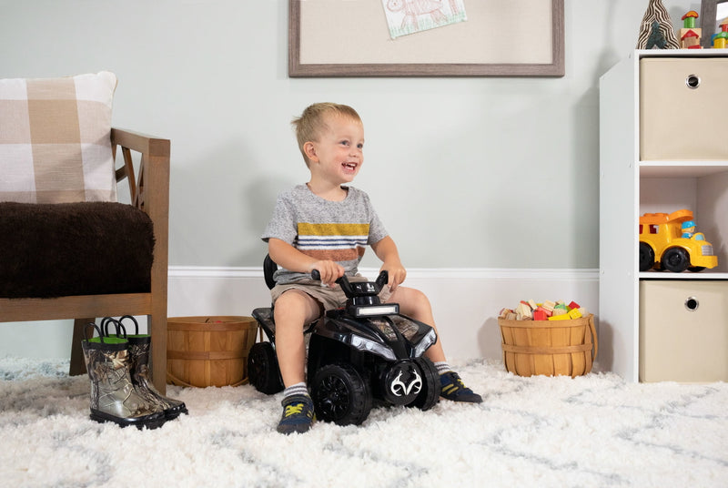 Realtree Foot-to-Floor Ride-On Toy for Boys Ages 1.5-3 Years Magic Cars 9