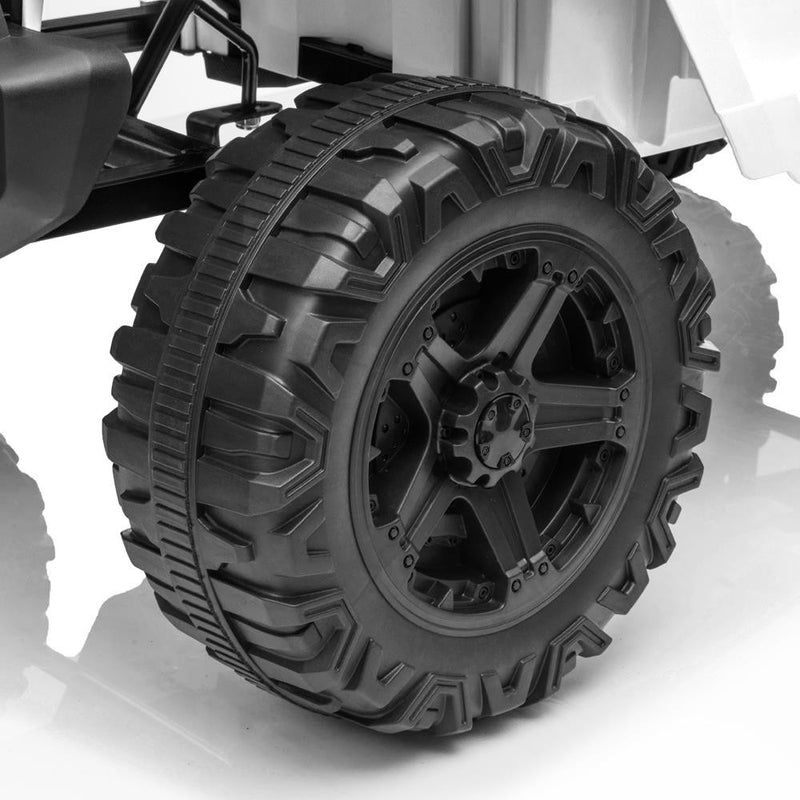 12V Dual-Drive Electric Ride-On Jeep with 4.5Ah Battery and Remote Control for Kids Magic Cars 4