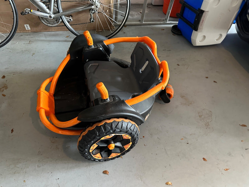 Electric 2-Wheeler Spinner Toy Magic Cars 4