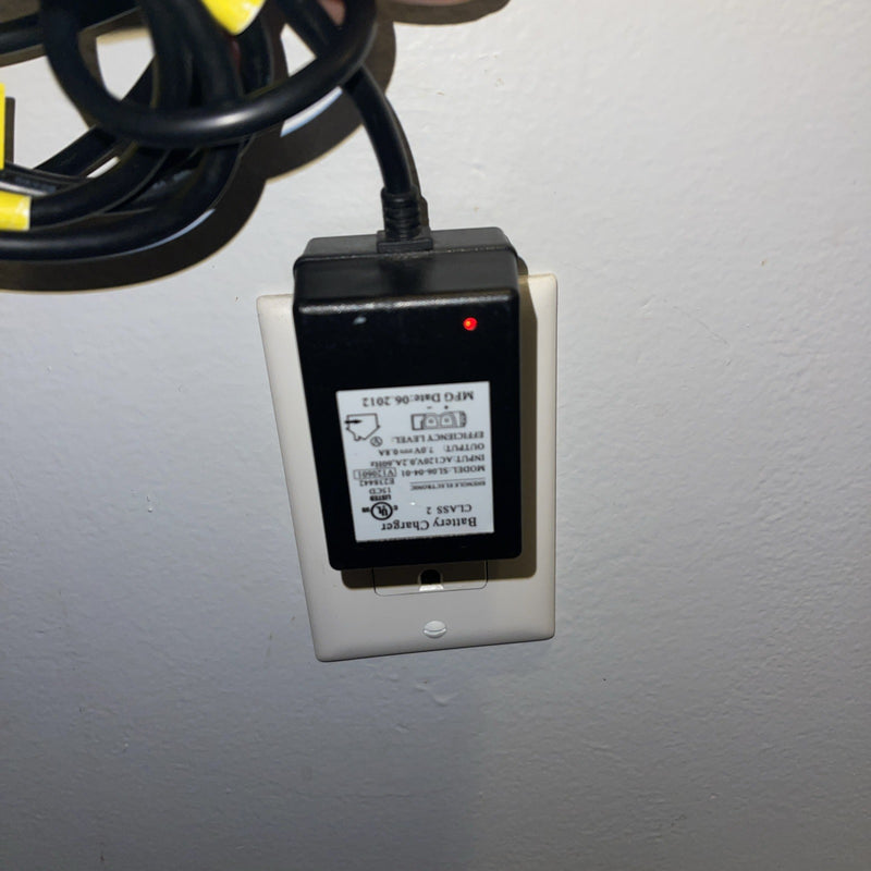 Electronic Kid Trax SL06-04-01 Battery Charger with 7V 0.8A Motion Trends Magic Cars 3