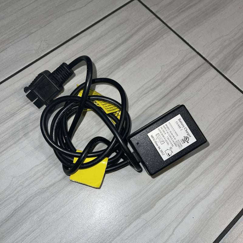 Electronic Kid Trax SL06-04-01 Battery Charger with 7V 0.8A Motion Trends Magic Cars Variant 0