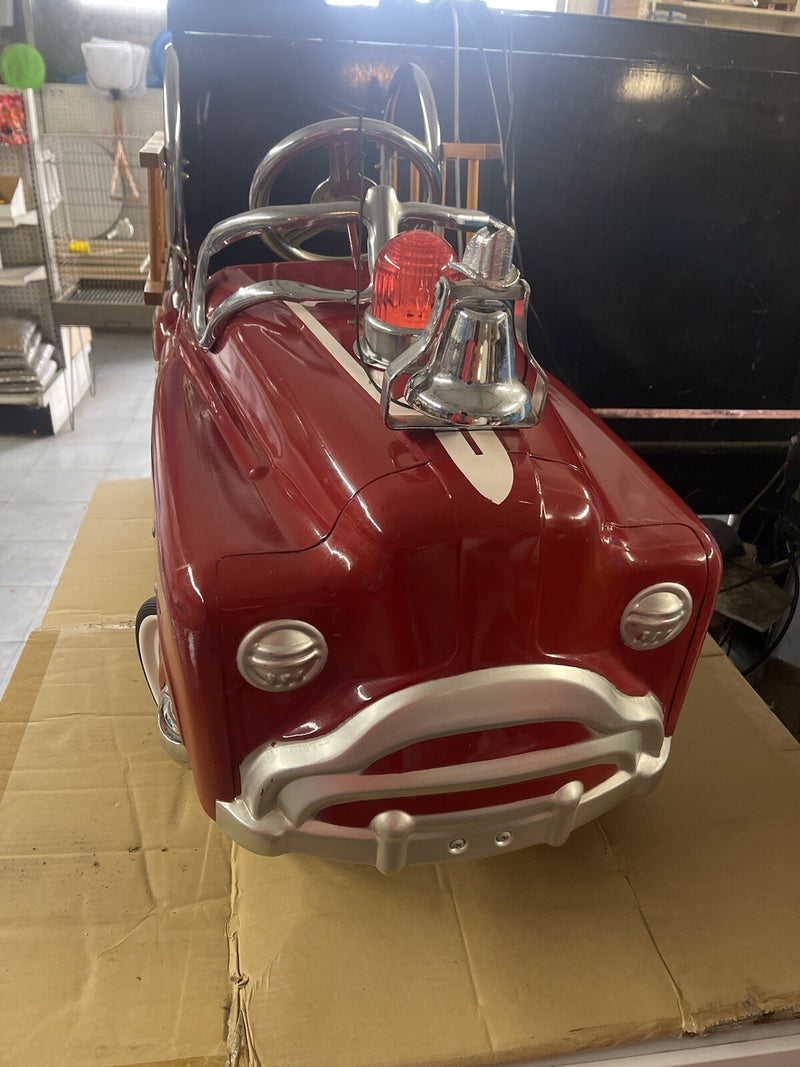 Vintage Pedal Fire Truck Car with Flashing Lights and Ringing Bell, Unused for 20 Years Magic Cars 3