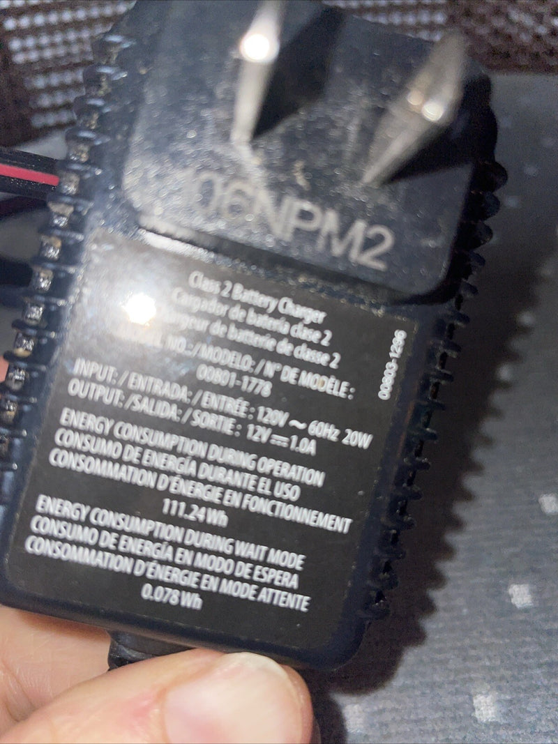 Model 00801-1778 Battery-Powered Toy Vehicle with Wheels and AC Charger Adapter Magic Cars 1