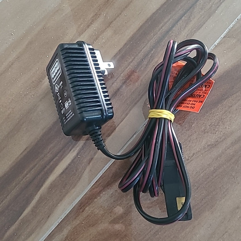 6V Class 2 Power Wheels with Battery and Charger Magic Cars Variant 0