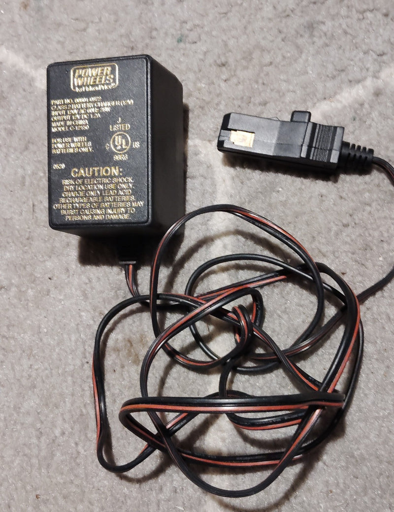 12V Power Wheels Class 2 Model C-12150 with Charger Magic Cars 1