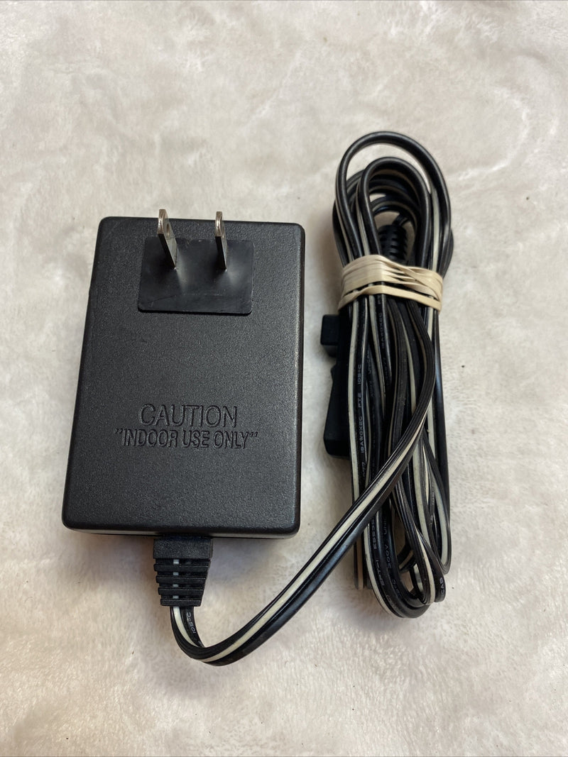 12V Class 2 Power Wheels with 1.2A Battery and Charger Magic Cars 1