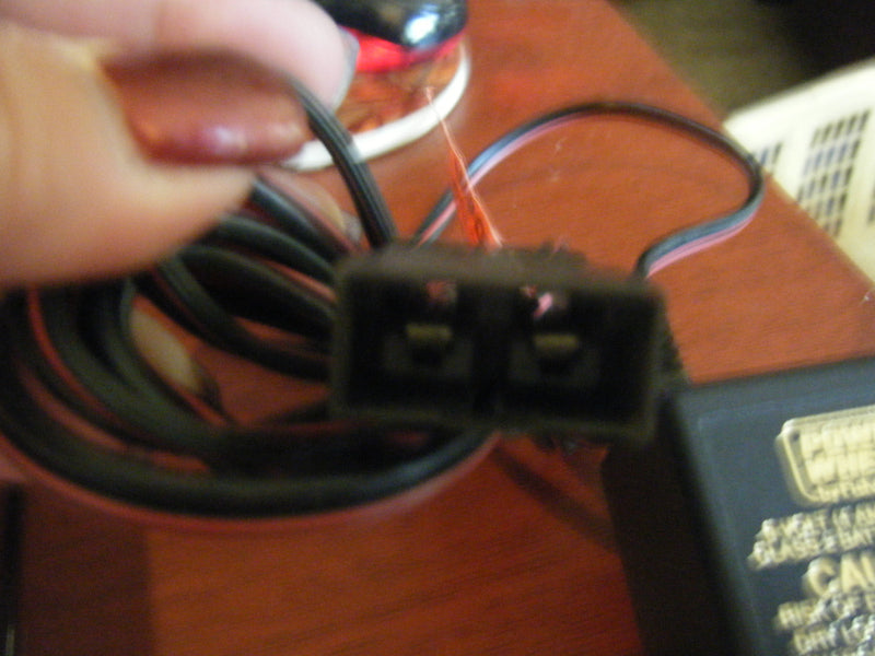 6.0 Volt Power Supply Model 040135 with Wheels Magic Cars 1