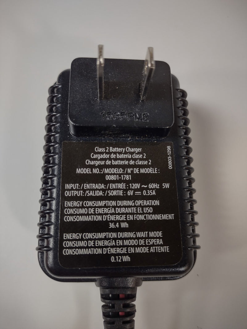 6V Battery-Powered Ride-On Toy with Charger and AC Adapter, Model 00801-1781 Magic Cars 3