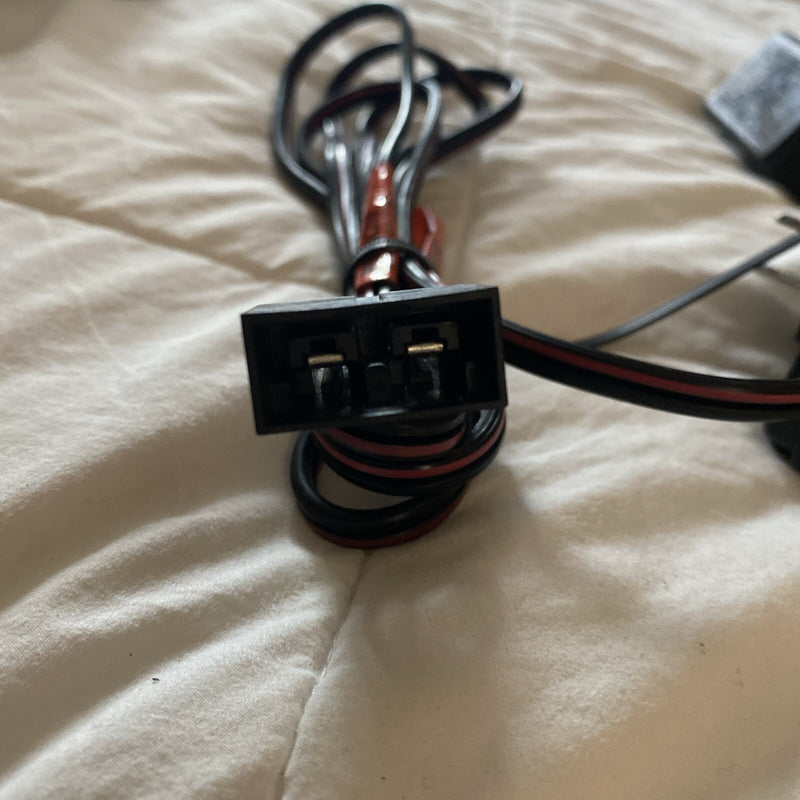 6V Toddler Class 2 Four-Wheeler with Charger and Power Wheels Magic Cars 1