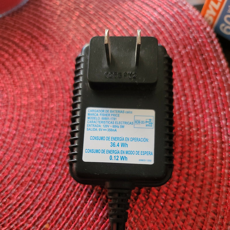 Power Wheels 6V Battery and Charger for Kids Ride-On Toys Magic Cars 2