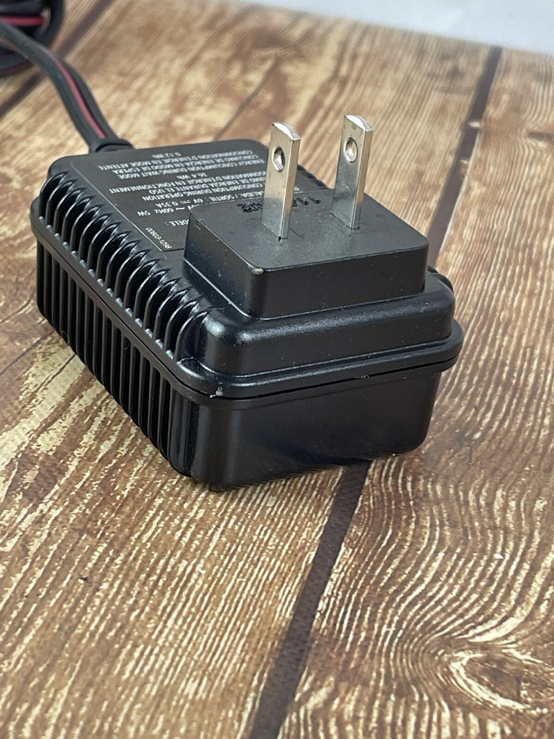 Power Wheels Class 2 Vehicle with Battery, Charger, and Cord Magic Cars 5