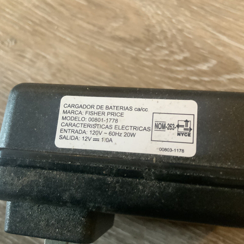 12V Power Wheels Class 2 with Battery and Wall Charger Magic Cars 2