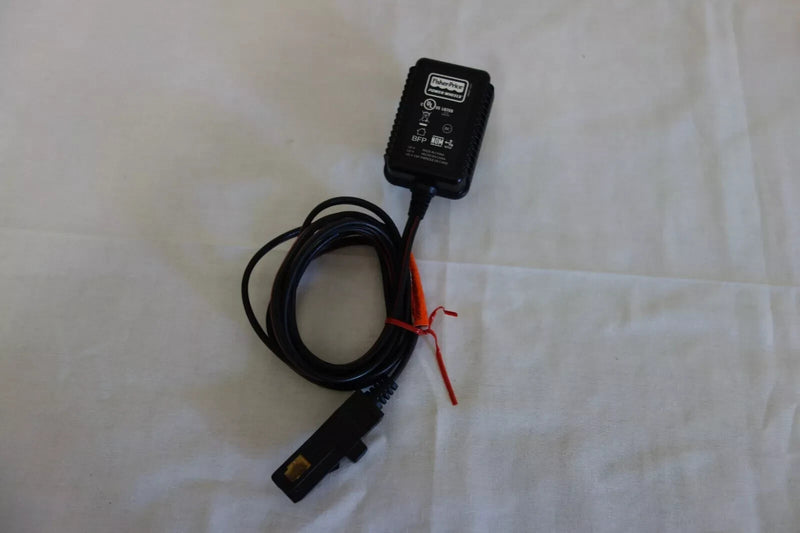 12V Power Wheels Class 2 Ride-On Toy with Battery and Wall Charger Magic Cars 0