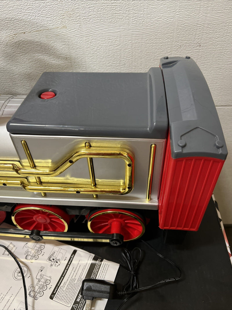 Ride-On Train Set for Ages 3 and Up – Classic Holiday Model 1015709 Magic Cars 4