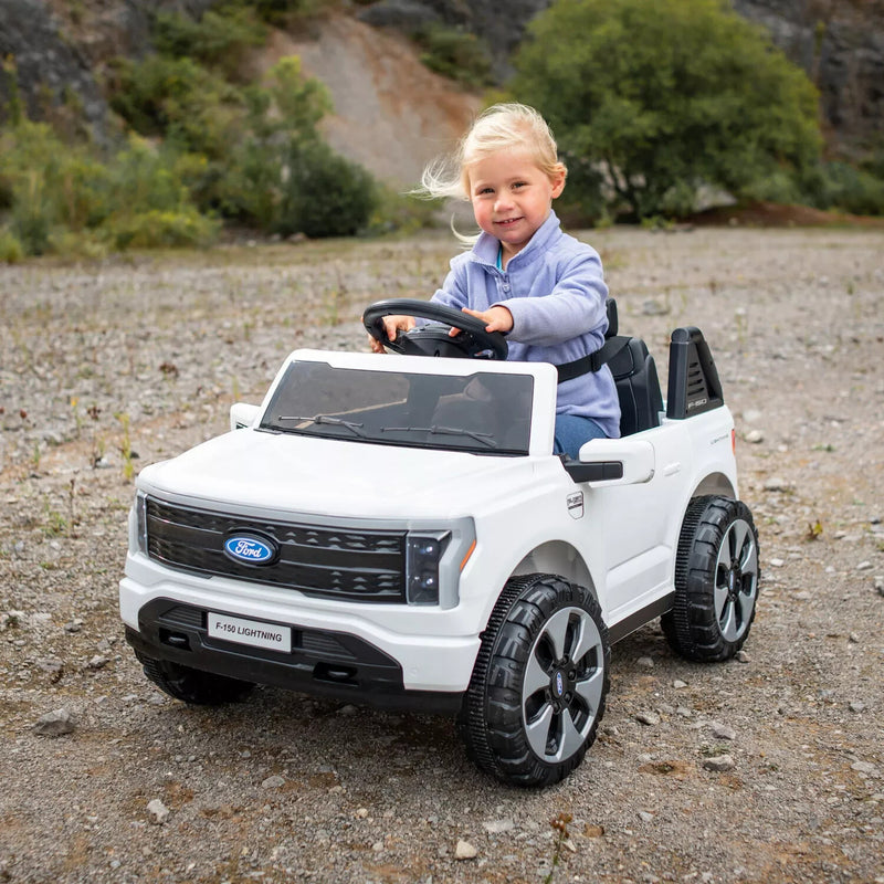 12-Volt Ride-On Truck Inspired by Ford F-150 Magic Cars 1