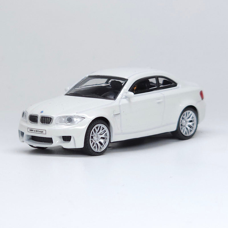 BMW AG Dealership 4-Car Set M6 M5 M4 1M with Free-Wheel Feature Magic Cars 10