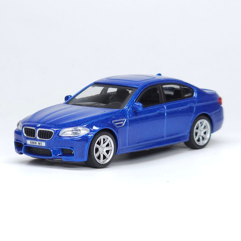 BMW AG Dealership 4-Car Set M6 M5 M4 1M with Free-Wheel Feature Magic Cars 4