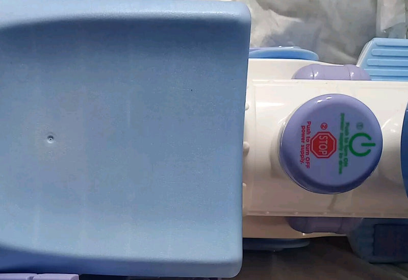 Frozen 2 Kiddieland Train Set with 27-Piece Track – No Caboose or Charger Included Magic Cars 12