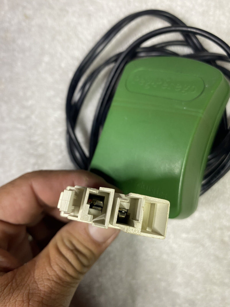 6V 4.5W AC Charger Adapter with Battery Connector for Peg Perego Ride-On Toys Magic Cars 3